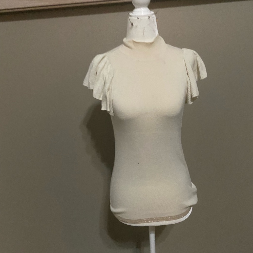 White blouse, flutter sleeves
